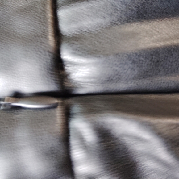 7 For All Mankind Edgy Black Faux Leather Pleated Midi Skirt Sz M - Picture 7 of 8